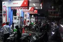 Antrean BBM capai 1 kilometer di Makassar, Pertamina tambah pasokan dan layanan SPBU