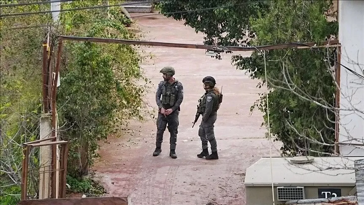 Forcat izraelite tërhiqen nga qyteti perëndimor i Sirisë pas një inkursioni prej disa orësh