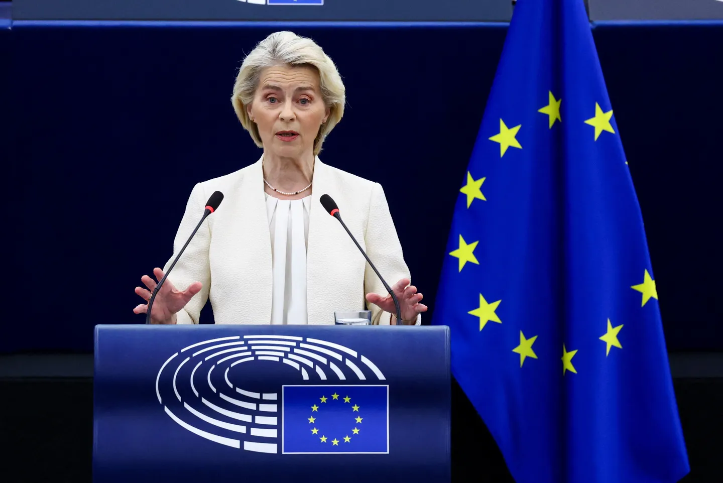 EU chief suggests 'associate membership' for Canada