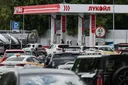 В Ленинградской области России ограничивают продажу топлива на фоне дефицита