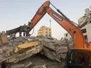 استشهاد فلسطينيين اثنين في غزة.. ووزارة الأشغال: نحو 3 آلاف مبنى مصنفة خطرة أو آيلة للسقوط