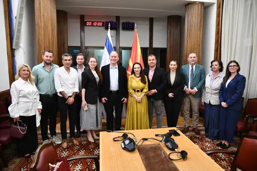 Delegacioni izraelit viziton Kuvendin e Maqedonisë së Veriut, në fokus thellimi i bashkëpunimit