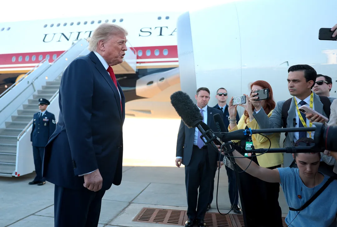 トランプ米大統領「イランとの戦争が終結に向かうことを願っている」