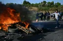 En France, le prix de l’essence et la grogne montent