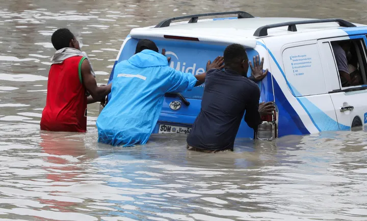 Overnight flash floods trigger El Niño warnings in Somalia's Mogadishu