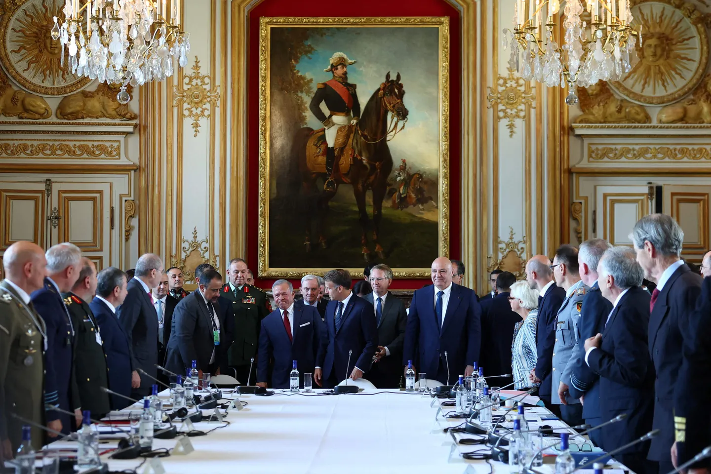 Liderët e Jordanisë, Francës dhe Libanit takohen në Paris për mbështetjen e ushtrisë libaneze
