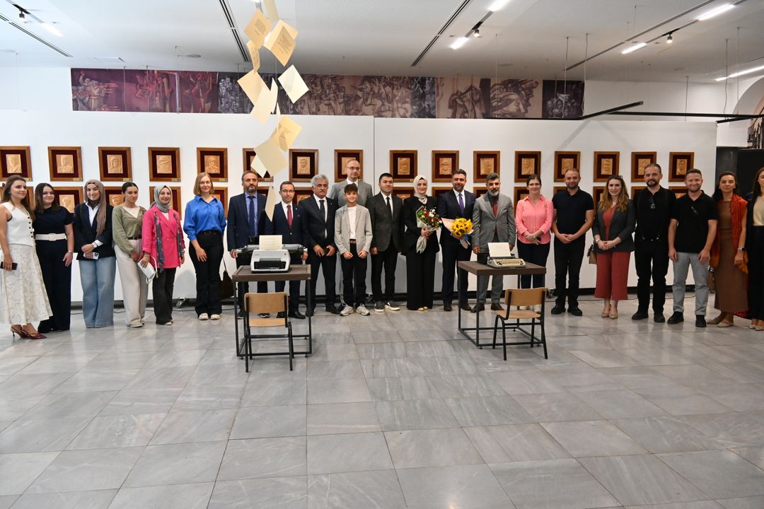 Në Shkup u organizua ekspozita  Portrete kushtuar gjuhës turke 