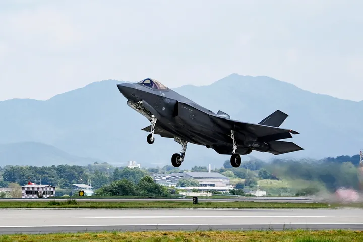 South Korea, France resume joint air drills to enhance interoperability