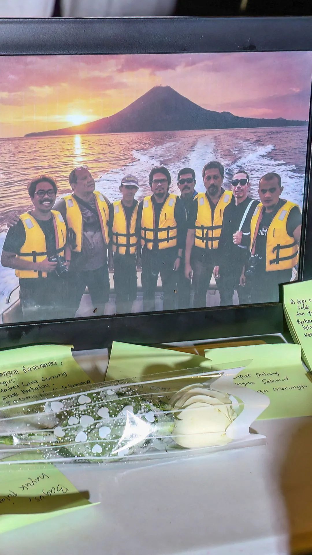 Tim SAR hentikan pencarian delapan orang yang hilang saat misi liputan Anak Krakatau