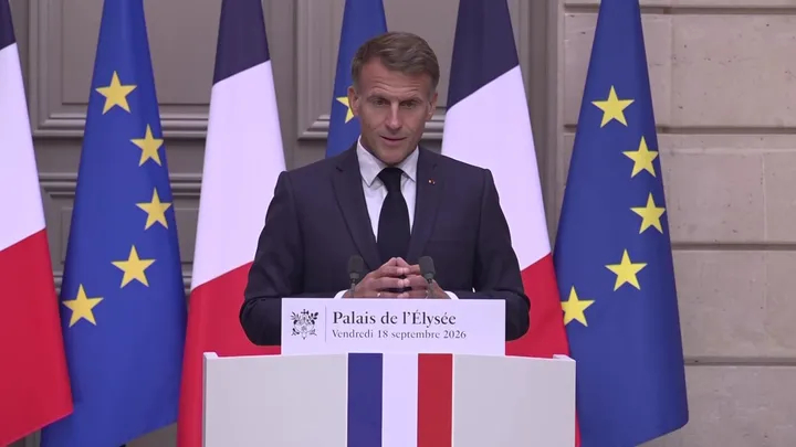 Crise du carburant: Macron en maître d’école sévère et pessimiste