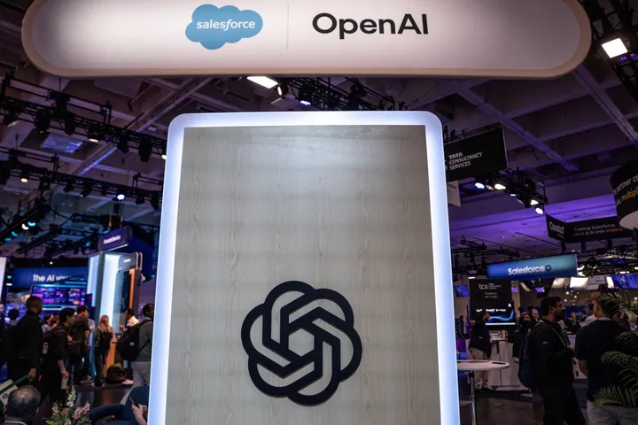 OpenAI traži procjenu vrijednosti od 1,2 biliona dolara, projekcije pokazuju manjak od 278 milijardi