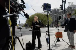 Журналистов CNN и MS NOW не пустили в Белый дом