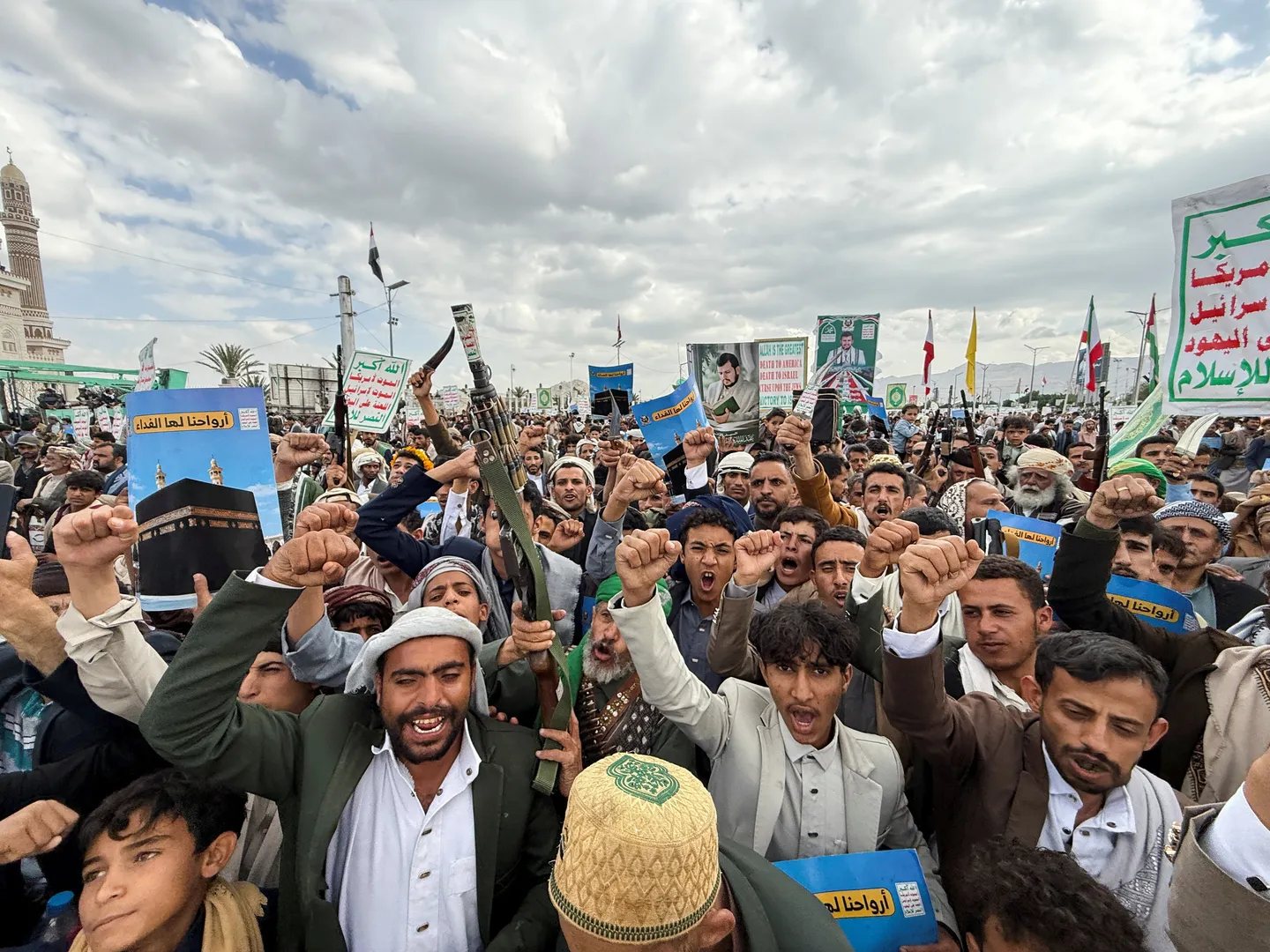 Ryad visée par les Houthis: Washington craint une escalade au Moyen-Orient
