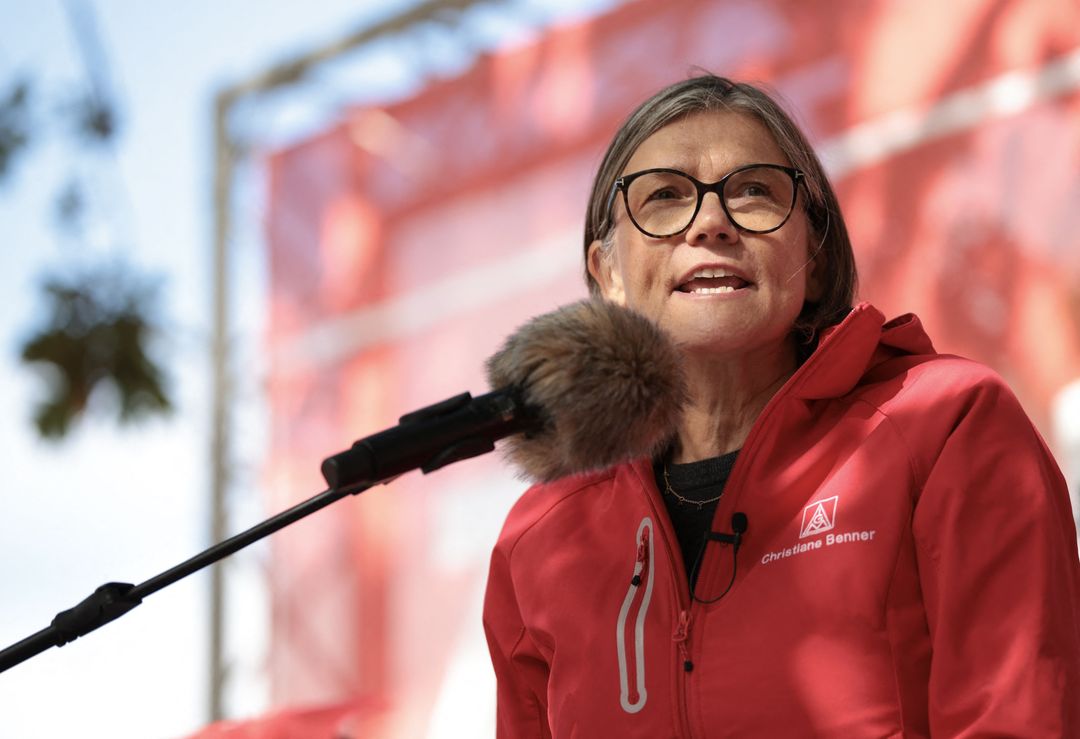 Germany’s largest industrial union launches nationwide strikes, demands pay rise for 3.7M workers