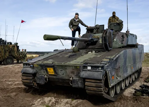 Rekenkamer: miljarden nodig voor militaire doorvoer via Nederlands spoor en wegen