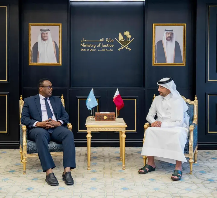 Soomaaliya iyo Qatar oo ka wada-hadlay xoojinta iskaashiga garsoorka iyo horumarinta sharciga