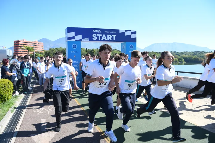 Shkollat turke Maarif në Shqipëri festojnë fillimin e vitit shkollor me maratonë vrapimi