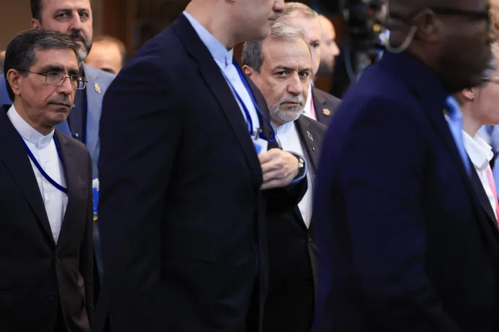 Diplomatiek overleg Iran, VS en EU tijdens AV over heropening Straat van Hormuz en einde conflict