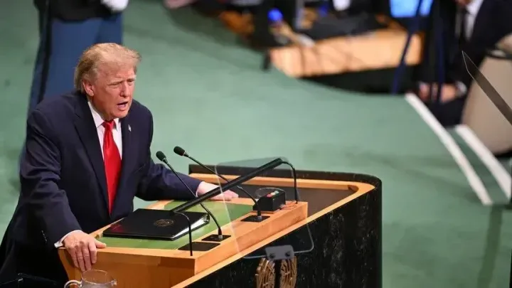 Trump: ShBA-ja do të ndërtojë dy baza të mëdha ushtarake në Grenlandë