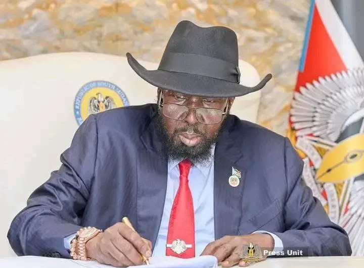 South Sudan’s President Kiir dissolves government