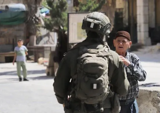 Izraeli bastis disa zona në Bregun Perëndimor dhe arreston disa palestinezë