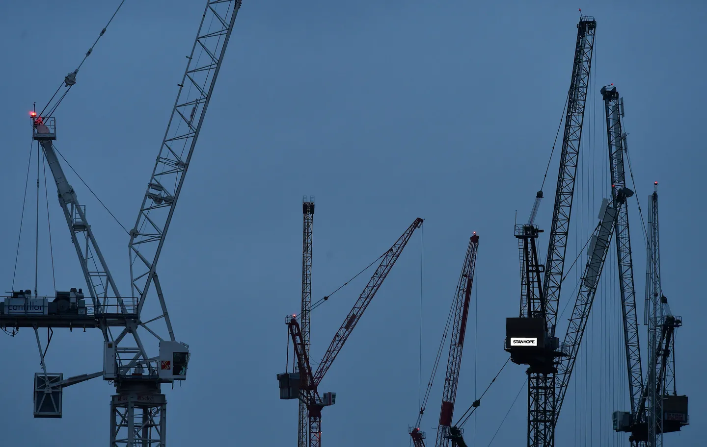 UK growth outlook weakened by rising energy prices
