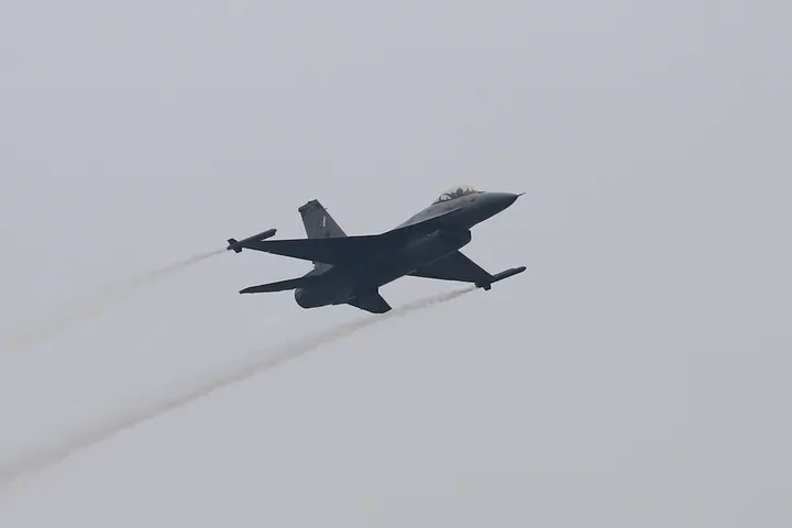 Pakistan launches air and drone strikes against 10 sites in Afghanistan