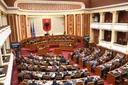 Kuvendi i Shqipërisë miraton projektligjin për dërgimin e trupave në Gaza