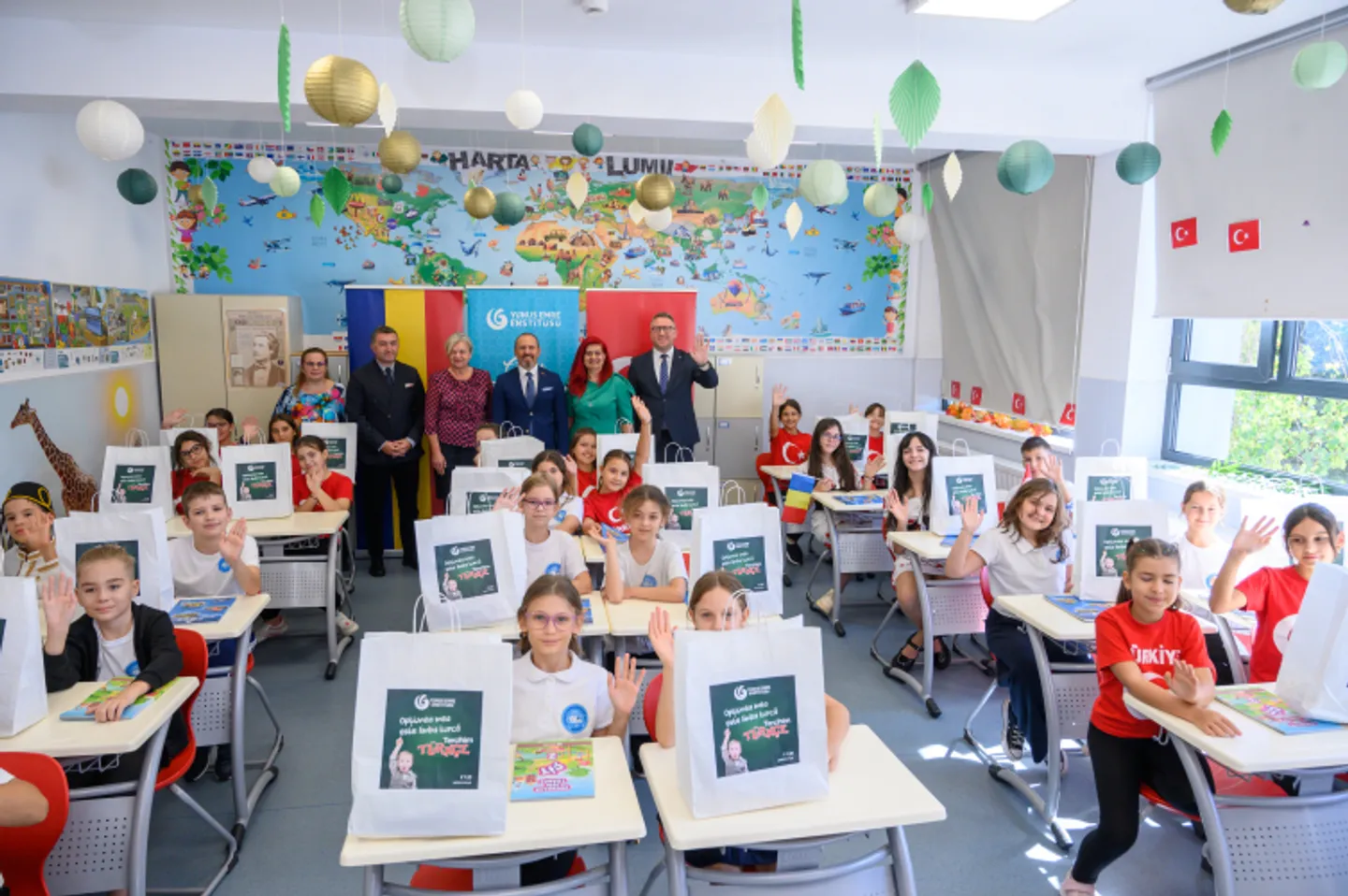 Odată cu noul an școlar în România a început entuziasmul pentru limba turcă