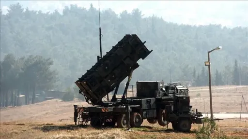Presidenti ukrainas dhe shefi i NATO-s diskutojnë furnizimin e Kievit me raketa "Patriot"