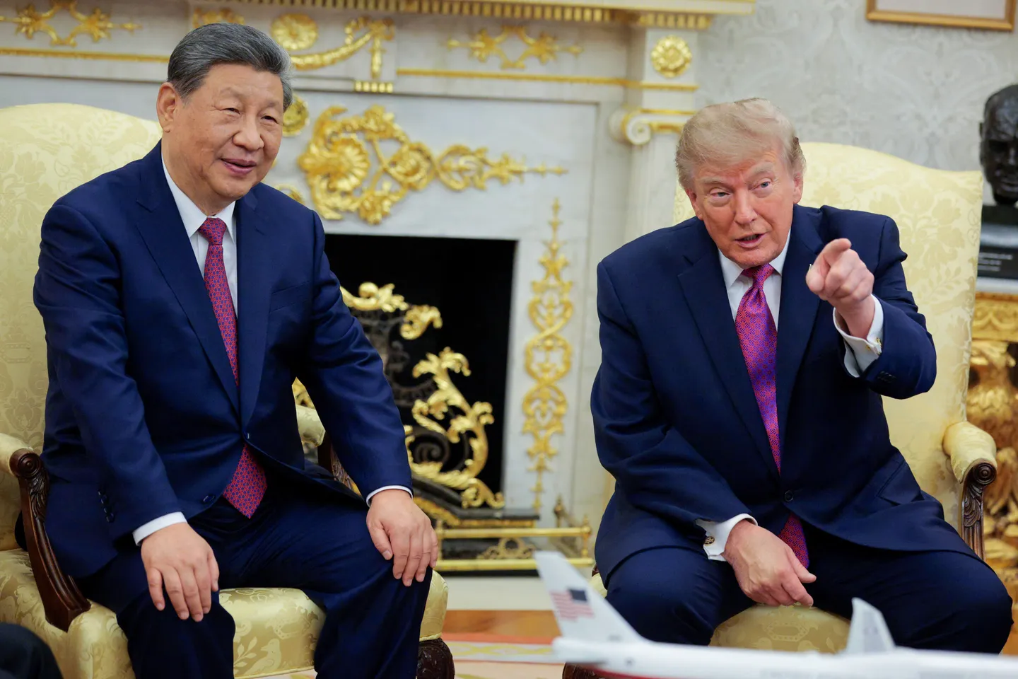 Xi calls for 'candid, in-depth, continued dialogue' to deepen China-US cooperation at White House