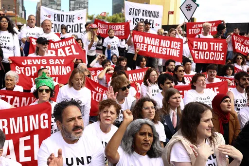 Vor UN-Rede: Hollywood-Stars bei Anti-Netanjahu-Protest