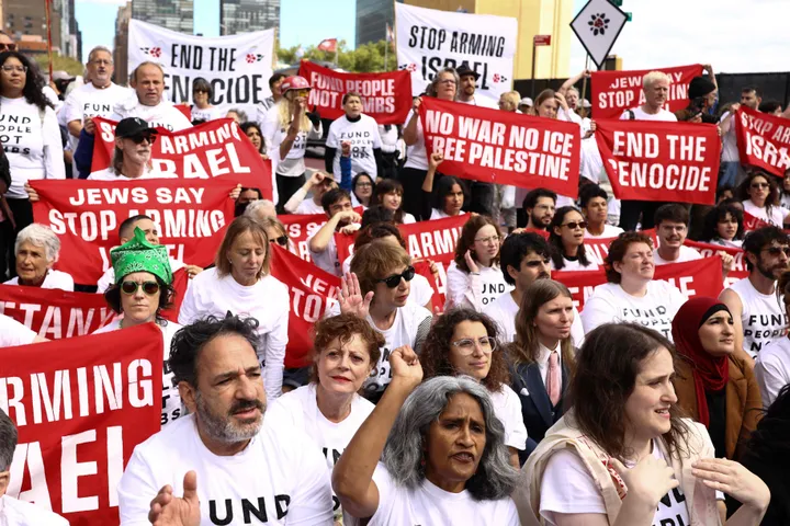 Vor UN-Rede: Hollywood-Stars bei Anti-Netanjahu-Protest