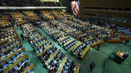 Delegacije iz skoro 70 zemalja protestovale tokom obraćanja Netanyahua u UN-u
