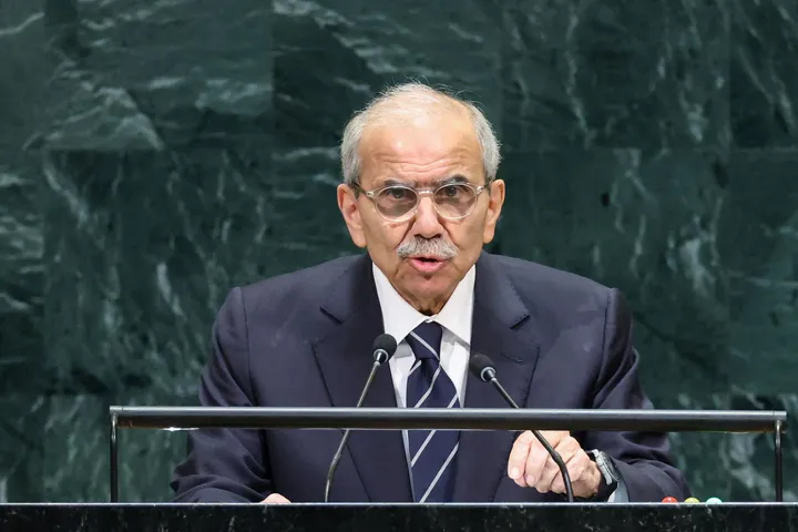 Lebanon PM urges action to ‘avert vacuum’ if UN force leaves