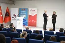 Shqipëri, ndahen certifikatat për pjesëmarrësit e Shkollës Rinore Ballkanike