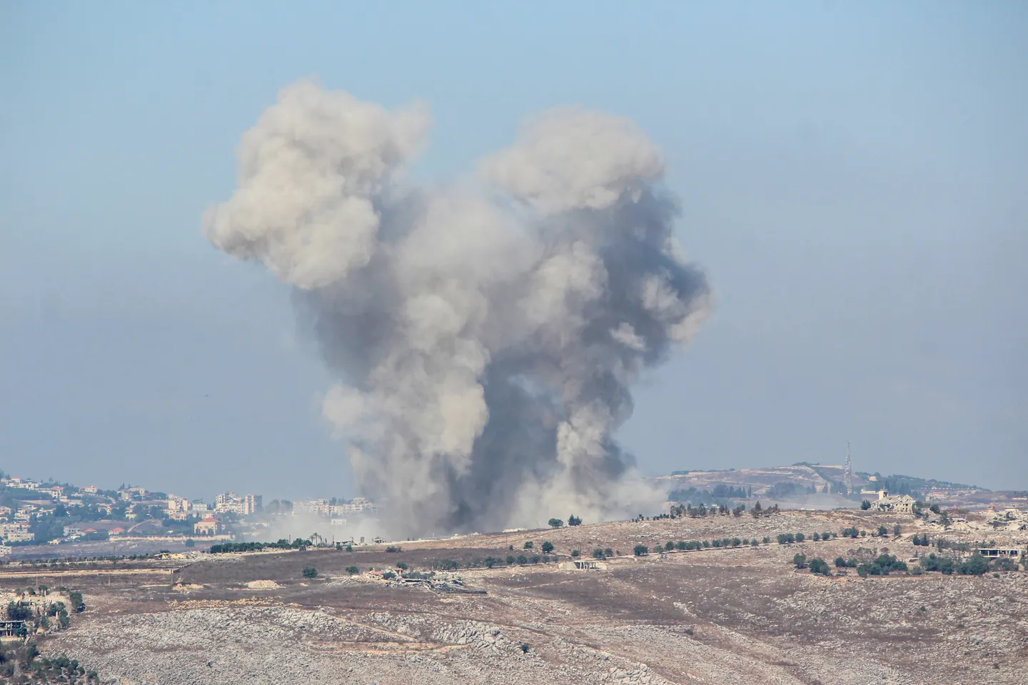 Israeli forces use phosphorus munitions in southern Lebanon attacks: Lebanese media