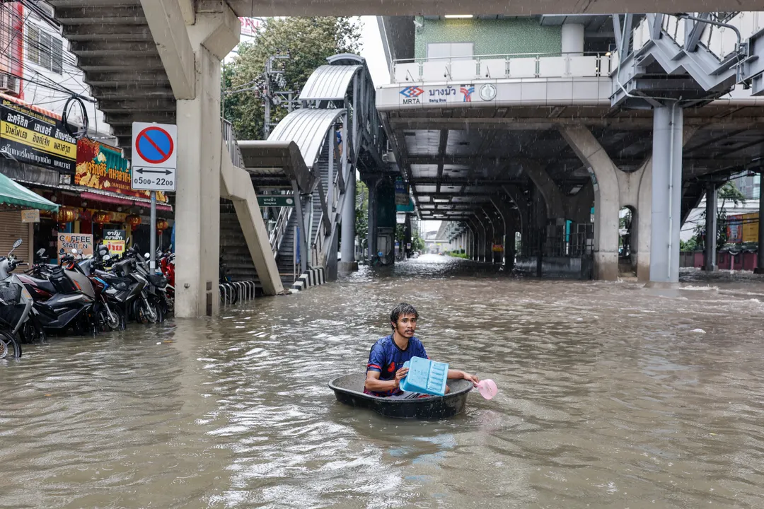 Bangkok declares flood disaster after two days of torrential rain