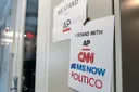 Streit geht weiter: CNN darf Trump nicht auf Reise begleiten