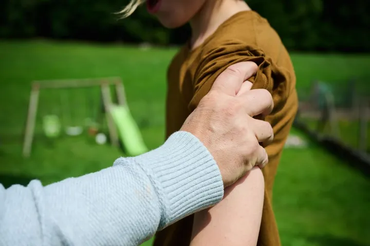 Schläge, Vergewaltigung - Studie zu Missbrauch in Kinderheim