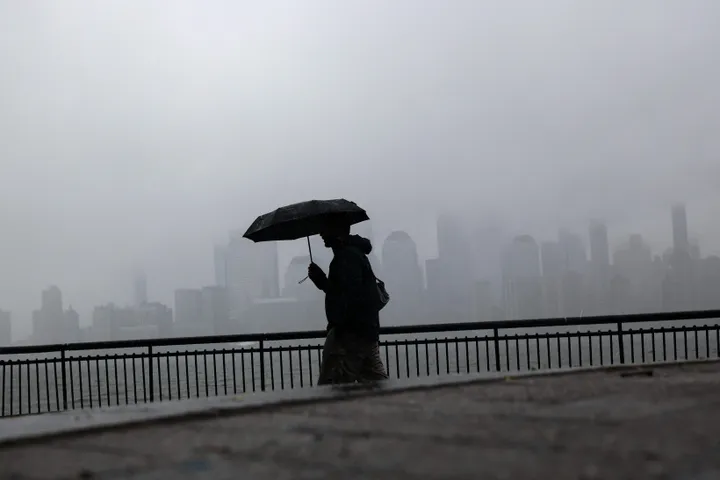 Deadly nor'easter batters US East Coast with floods, fierce winds