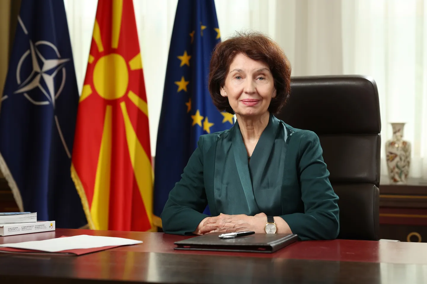 Претседателката Сиљановска-Давкова упати честитка по повод Меѓународниот ден на Бошњаците