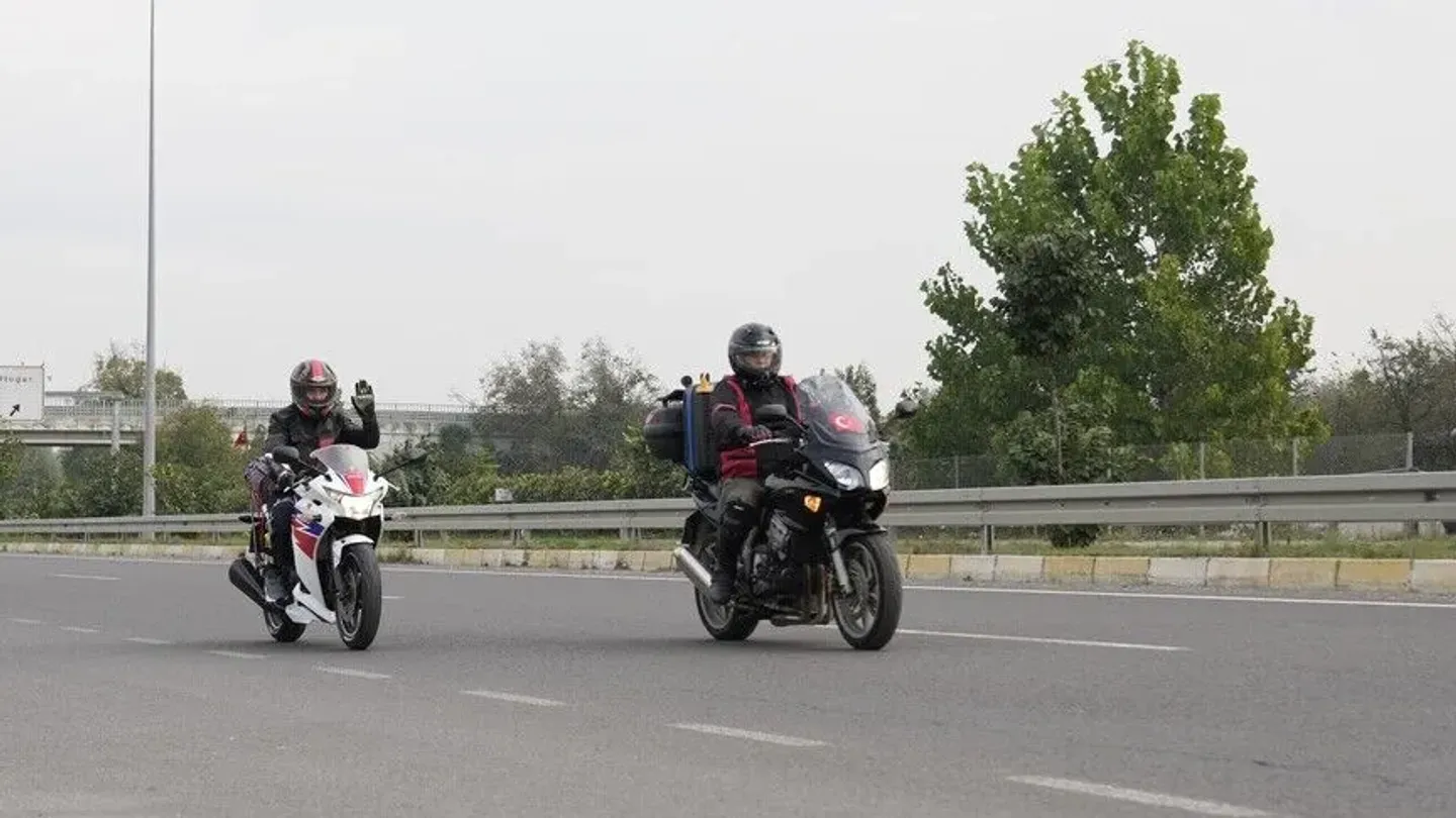 Turski motociklisti kreću na putovanje dugo 7.000 kilometara radi obavljanja umre