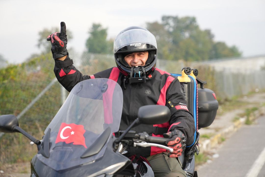 Motoçiklistët turq nisin një udhëtim prej 7 000 km për të kryer Umren në Arabinë Saudite