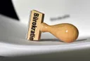 Bürokratie bremst Deutschland: Bürger und Unternehmen fordern mehr Tempo