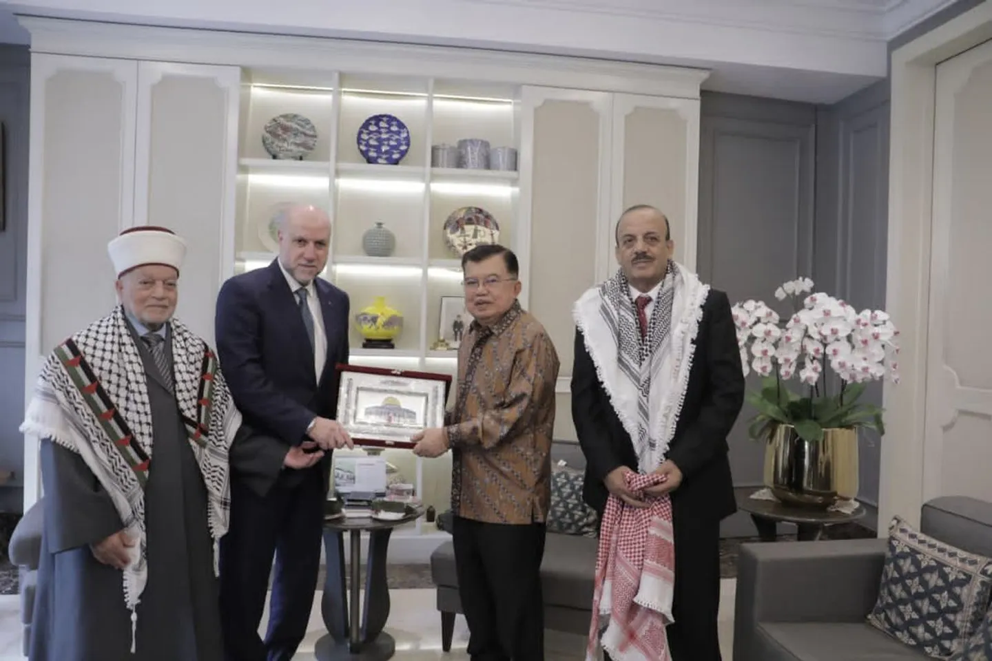 PMI tegaskan komitmen bantuan kemanusiaan ke Palestina saat menjamu imam besar Al-Aqsa