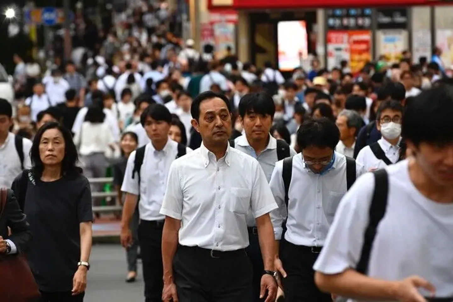 Japoni, popullsia e moshuar arrin rekord historik