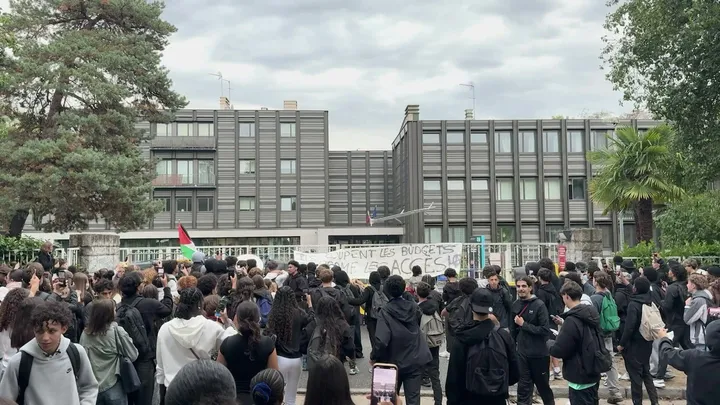France: l’IGPN saisie après qu’un policier a blessé un lycéen au visage