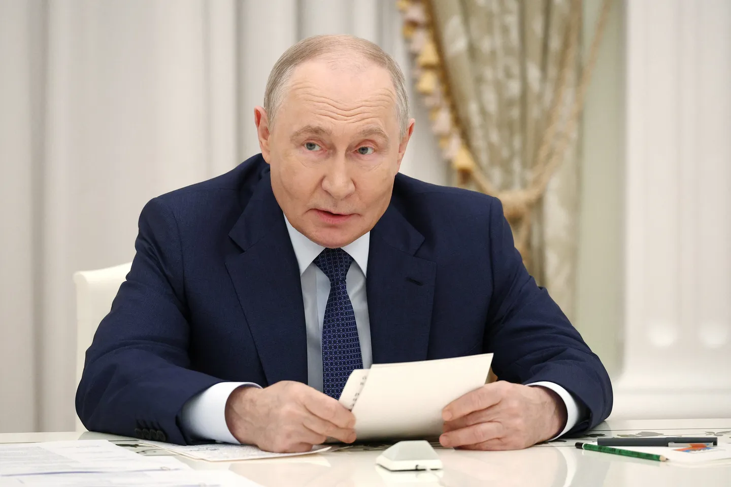 Россия засекретила данные об экспорте топлива и работе НПЗ