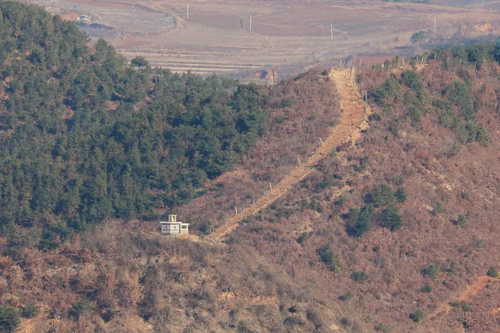 South Korea, North Korea trade blame over explosions that injured 3 South Korean soldiers